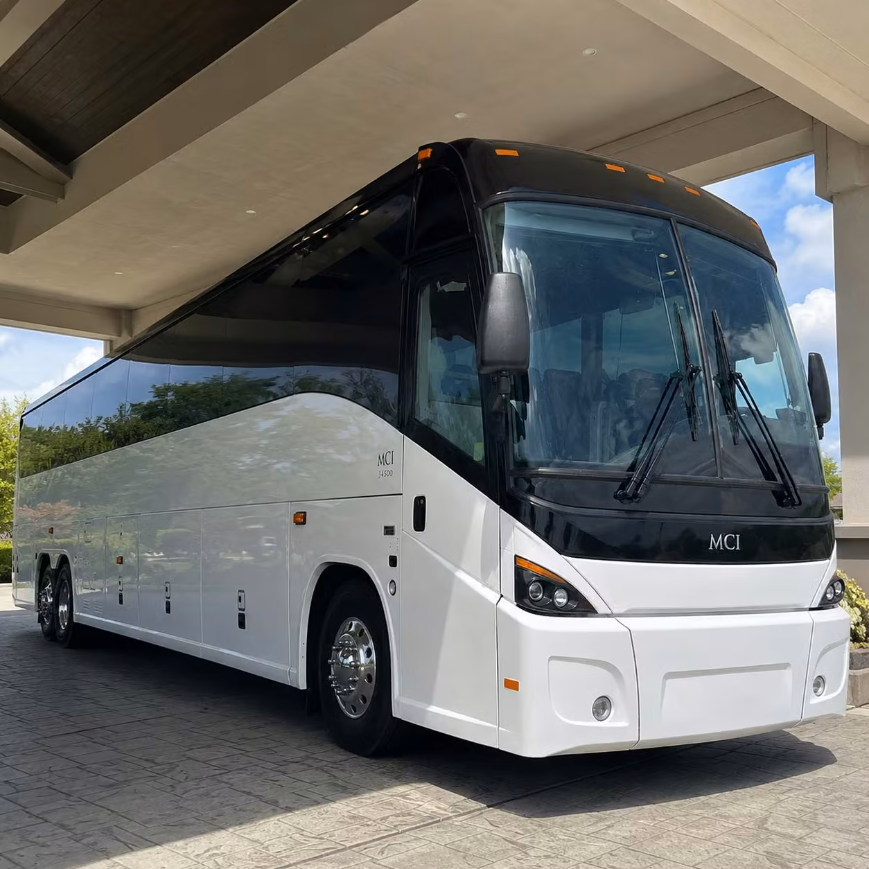 ontario international airport transfers for large downey groups